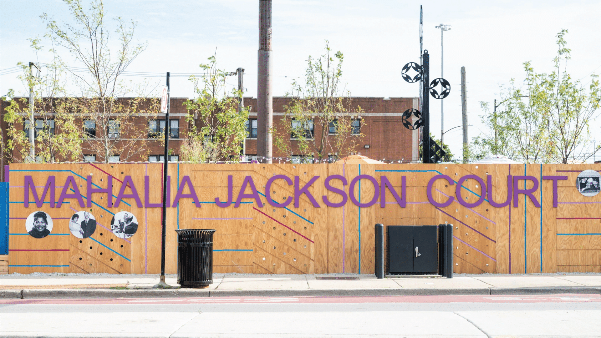 https://humanscale.org/wp-content/uploads/2022/12/Human-Scale-project-images-Mahalia-Jackson-Court-hover.png